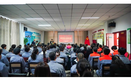 乘風(fēng)破浪啟新程，誓言鏗鏘擔(dān)使命 &mdash;&mdash; 銀川伊百盛管理層履職宣誓暨目標(biāo)責(zé)任簽訂儀式圓滿舉行